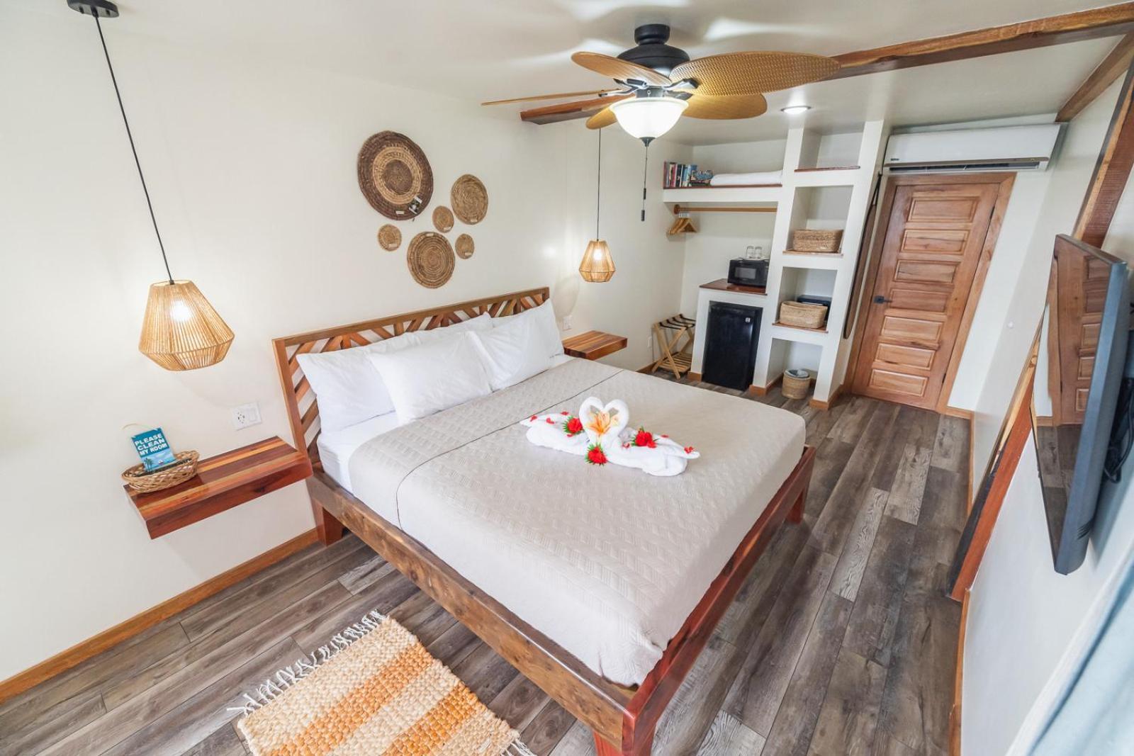 Ocean Tide Beach Resort San Pedro  Kültér fotó